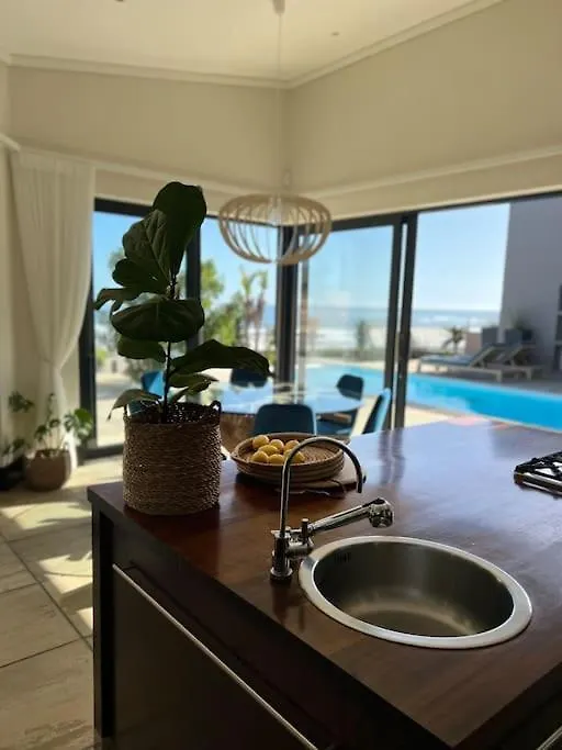 Long Beach Villa - Kommetije Kommetjie